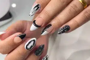 Color Your World: Exploring the Latest Nail Polish Trends with Picture Polish