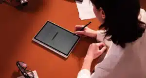 Why More People Are Replacing Paper Notebooks with Note Pad Tablets？