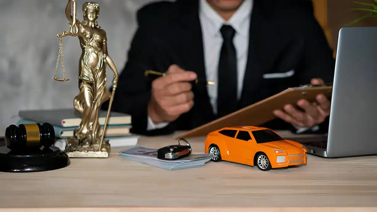 Common Mistakes to Avoid When Hiring a Car Wreck Attorney