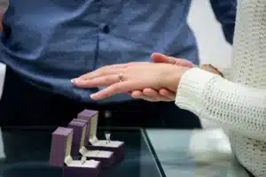 Best Online Diamond & Engagement Ring Retailer