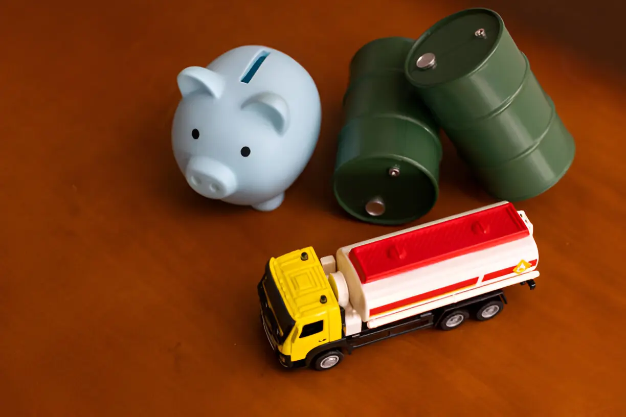 Fuel Management Essentials Steering Trucking Companies Toward Savings