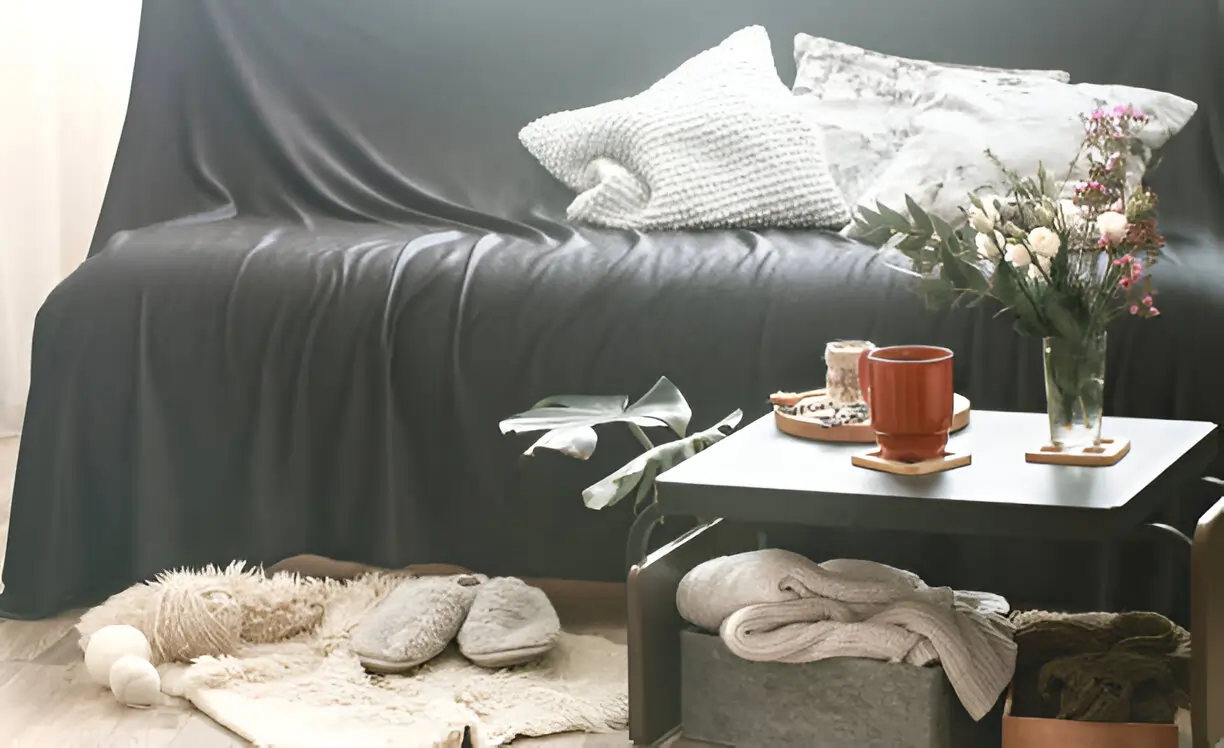 Seasonal Decor Ideas: Transform Your Space by Swapping Slipcovers