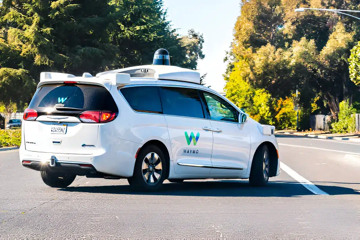 Americans Are Turning to Google for Car Accident Advice, Here's What They’re Searching For