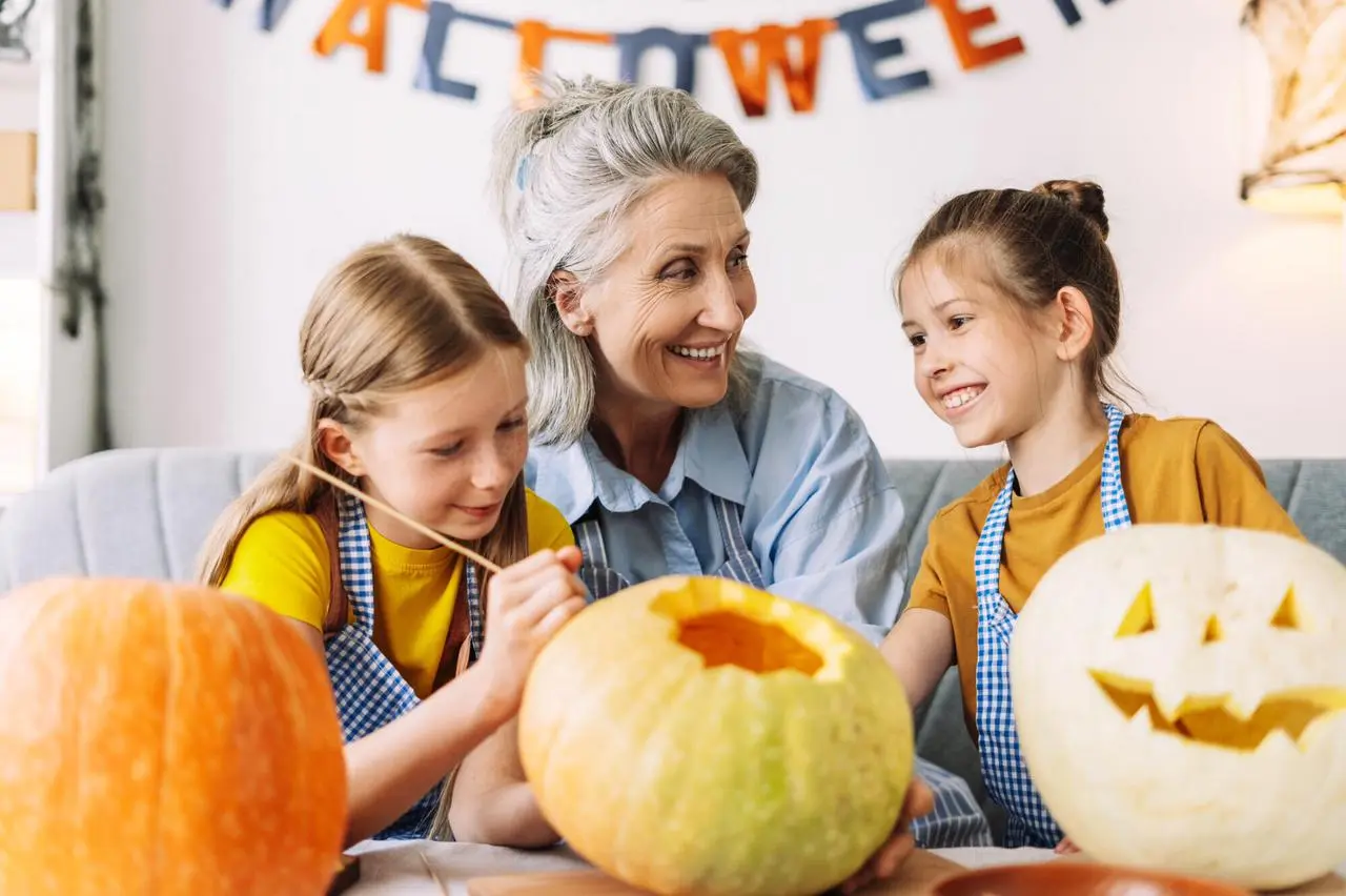 How Senior Communities Embrace Cultural Halloween Traditions Together