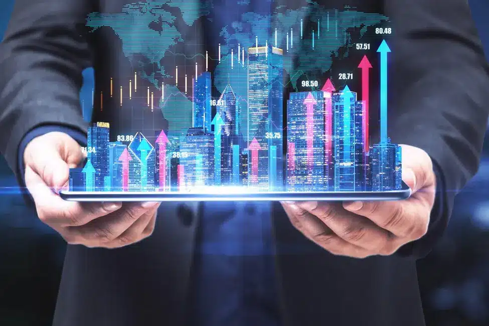 What Every Homeowner Must Know About Market Cycles Before Selling