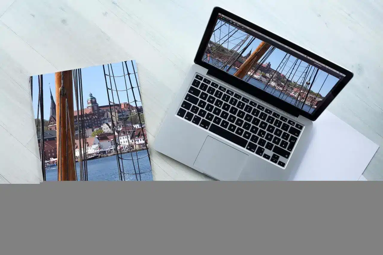 Why Removing Backgrounds Helps You Stand Out Online