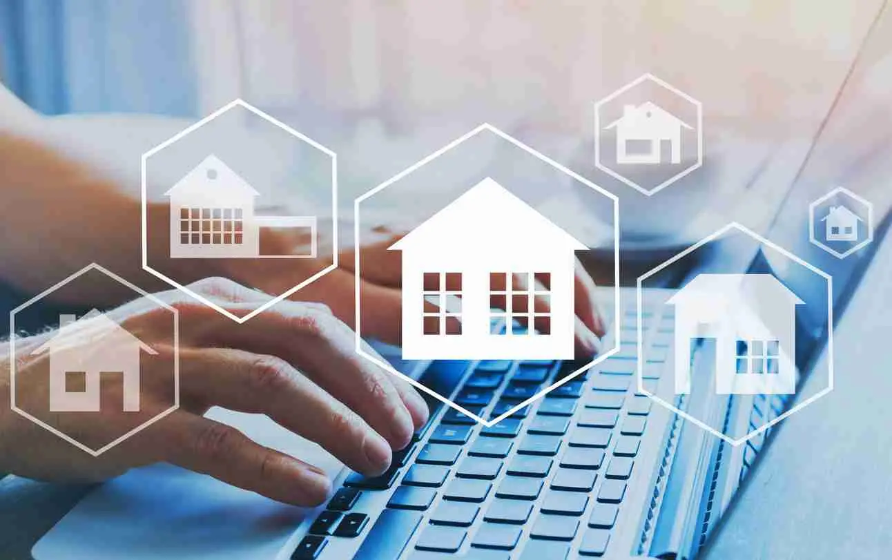 How Technology Is Shaping the Modern Real Estate Agent
