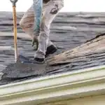 How to Choose the Right Contractor for Commercial Storm Damage Roof Repair